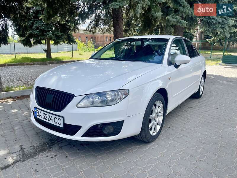 Седан SEAT Exeo 2010 в 
