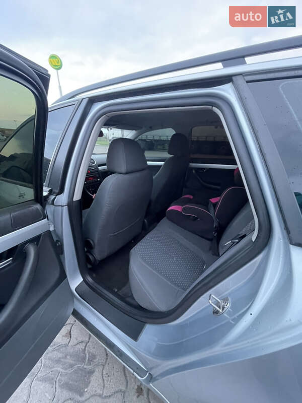 Універсал SEAT Exeo 2010 в Новояворівську фото 12 Універсал SEAT Exeo 2010 в Новояворівську