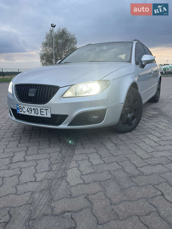 Универсал SEAT Exeo 2010 в Новояворовске
