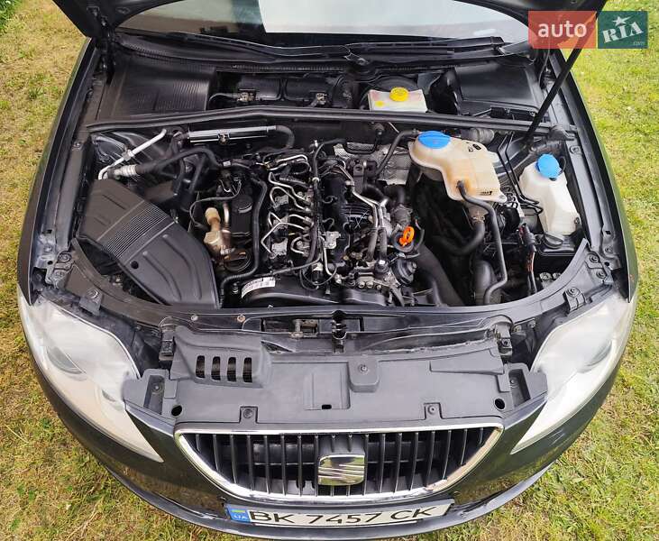 Седан SEAT Exeo 2011 в Луцке