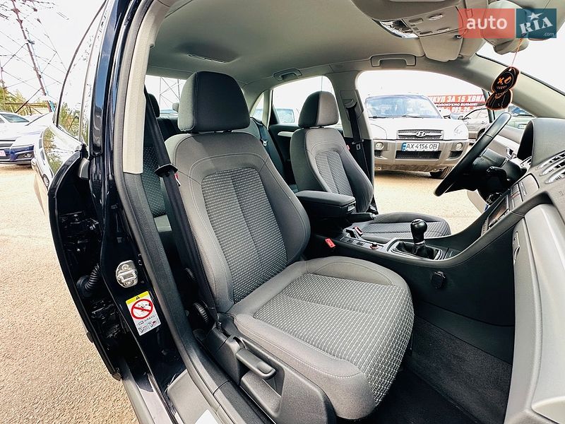 Седан SEAT Exeo 2011 в Харькове