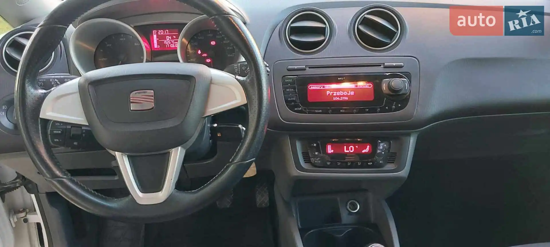2010 SEAT Ibiza - мініатюра 16