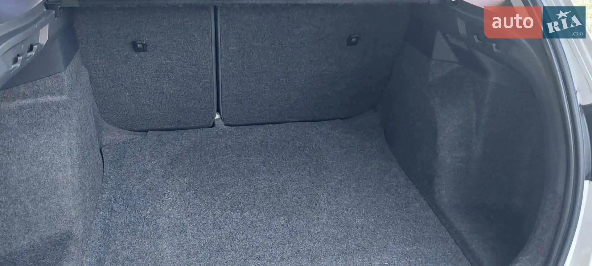 2010 SEAT Ibiza - мініатюра 20