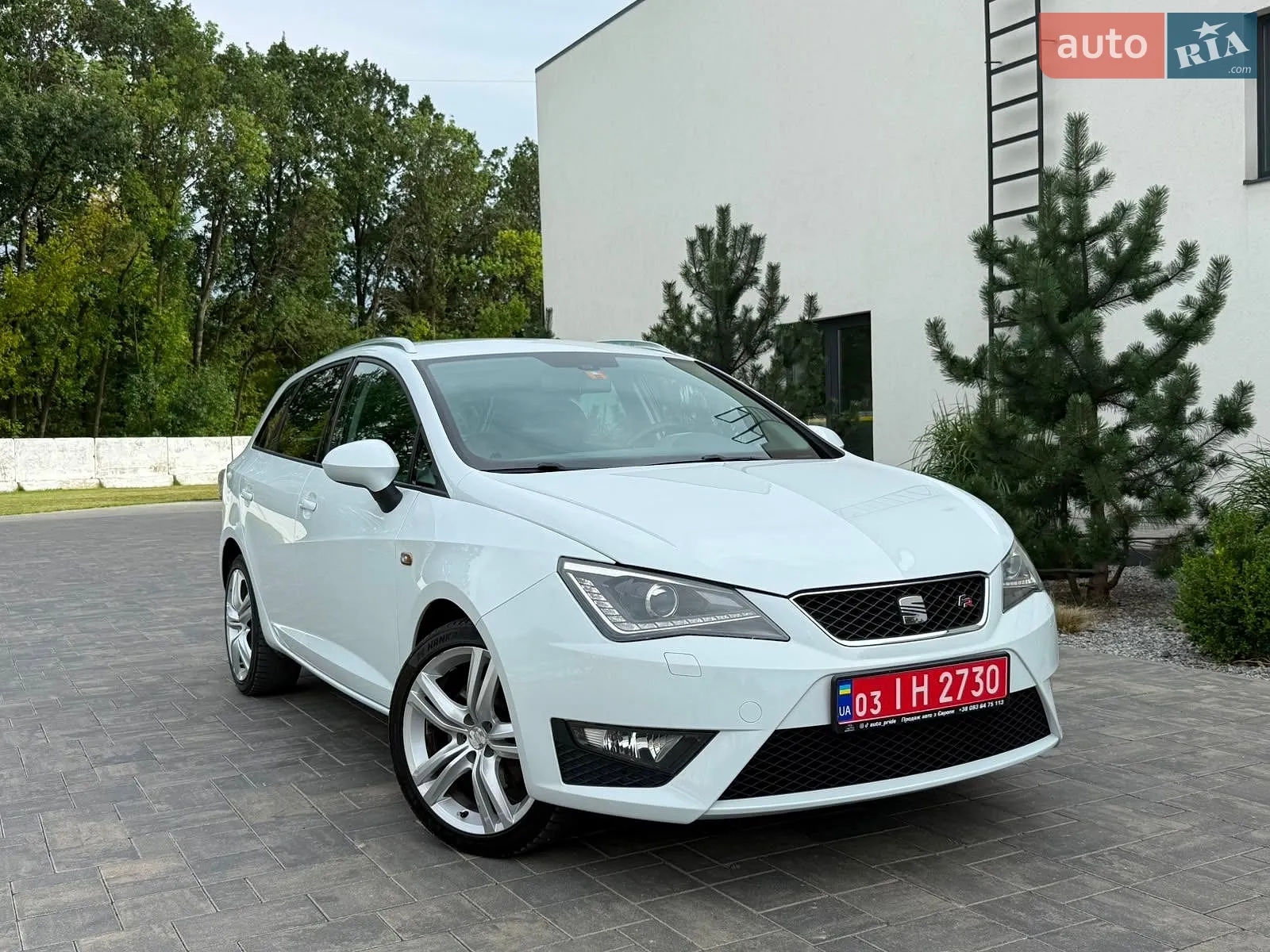 2014 SEAT Ibiza - мініатюра 3