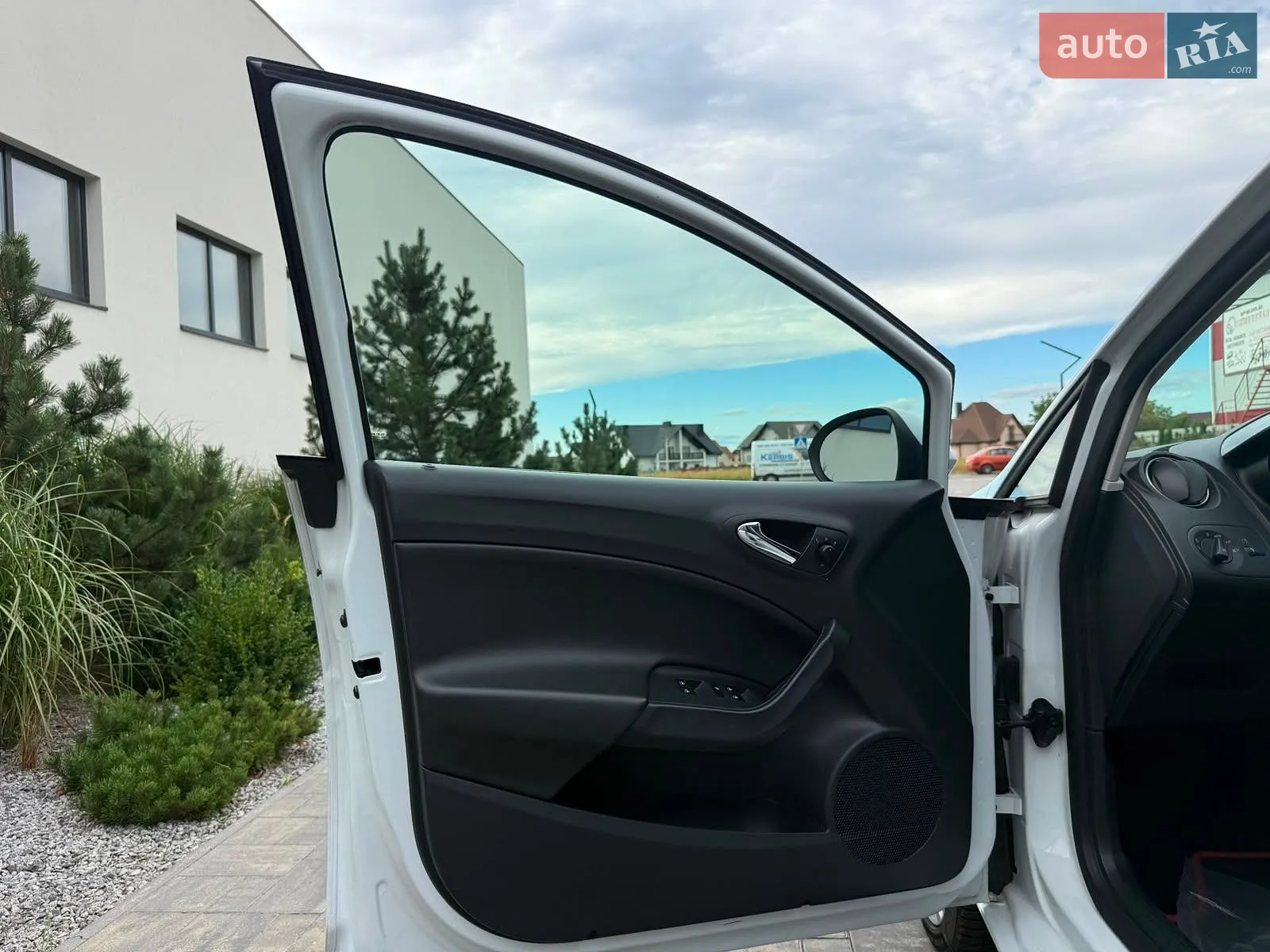 2014 SEAT Ibiza - мініатюра 35