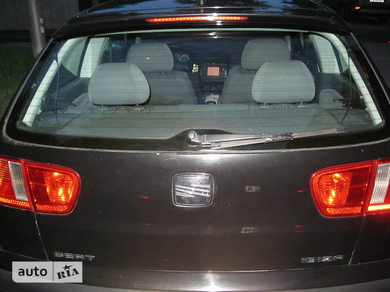 Хэтчбек SEAT Ibiza 2000 в Киеве