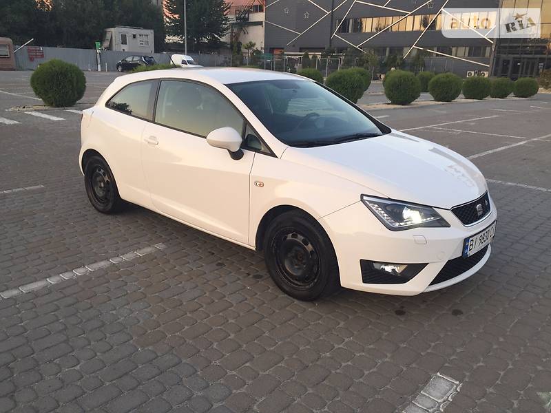 Хэтчбек SEAT Ibiza 2013 в Львове