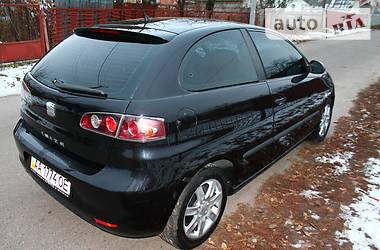 Хэтчбек SEAT Ibiza 2008 в 