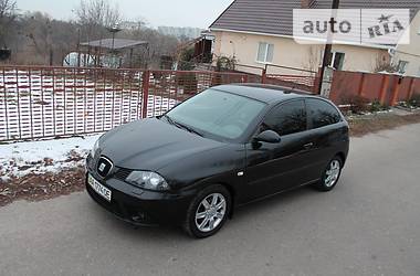 Хэтчбек SEAT Ibiza 2008 в 