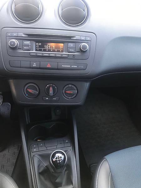 Хетчбек SEAT Ibiza 2015 в Києві фото 6 Хетчбек SEAT Ibiza 2015 в Києві