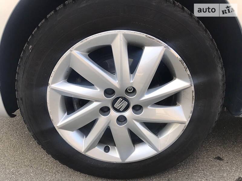 Хетчбек SEAT Ibiza 2015 в Києві фото 12 Хетчбек SEAT Ibiza 2015 в Києві