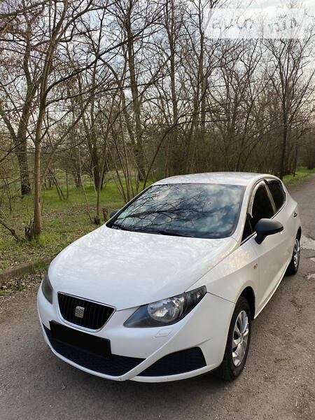 Хетчбек SEAT Ibiza 2011 в Запоріжжі фото 2 Хетчбек SEAT Ibiza 2011 в Запоріжжі