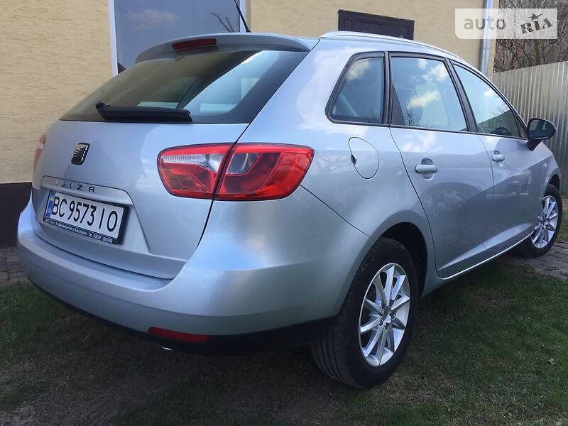 Хетчбек SEAT Ibiza 2011 в Стрию