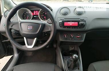 Хетчбек SEAT Ibiza 2010 в 
