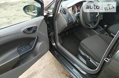 Хетчбек SEAT Ibiza 2010 в 