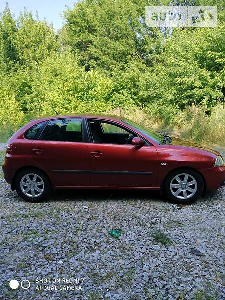Хетчбек SEAT Ibiza 2006 в Києві фото 7 Хетчбек SEAT Ibiza 2006 в Києві
