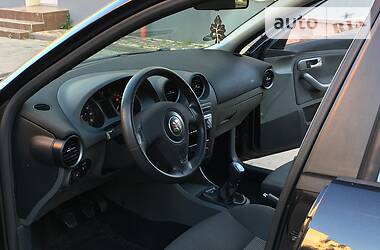 Хетчбек SEAT Ibiza 2006 в 