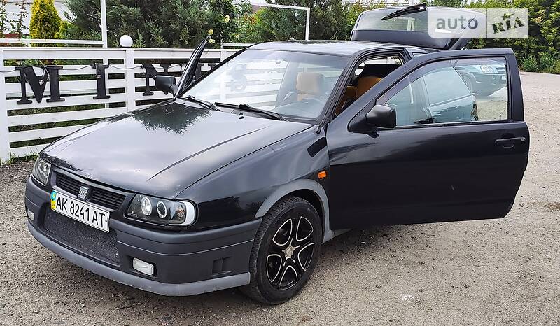 ibiza SEAT Ibiza 1.2 specs (1989-1990): performance, dimensions