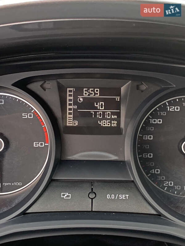 Хэтчбек SEAT Ibiza 2015 в Киеве