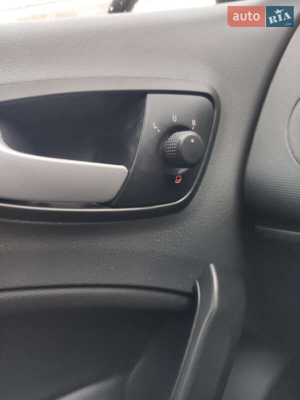Хэтчбек SEAT Ibiza 2010 в Виннице