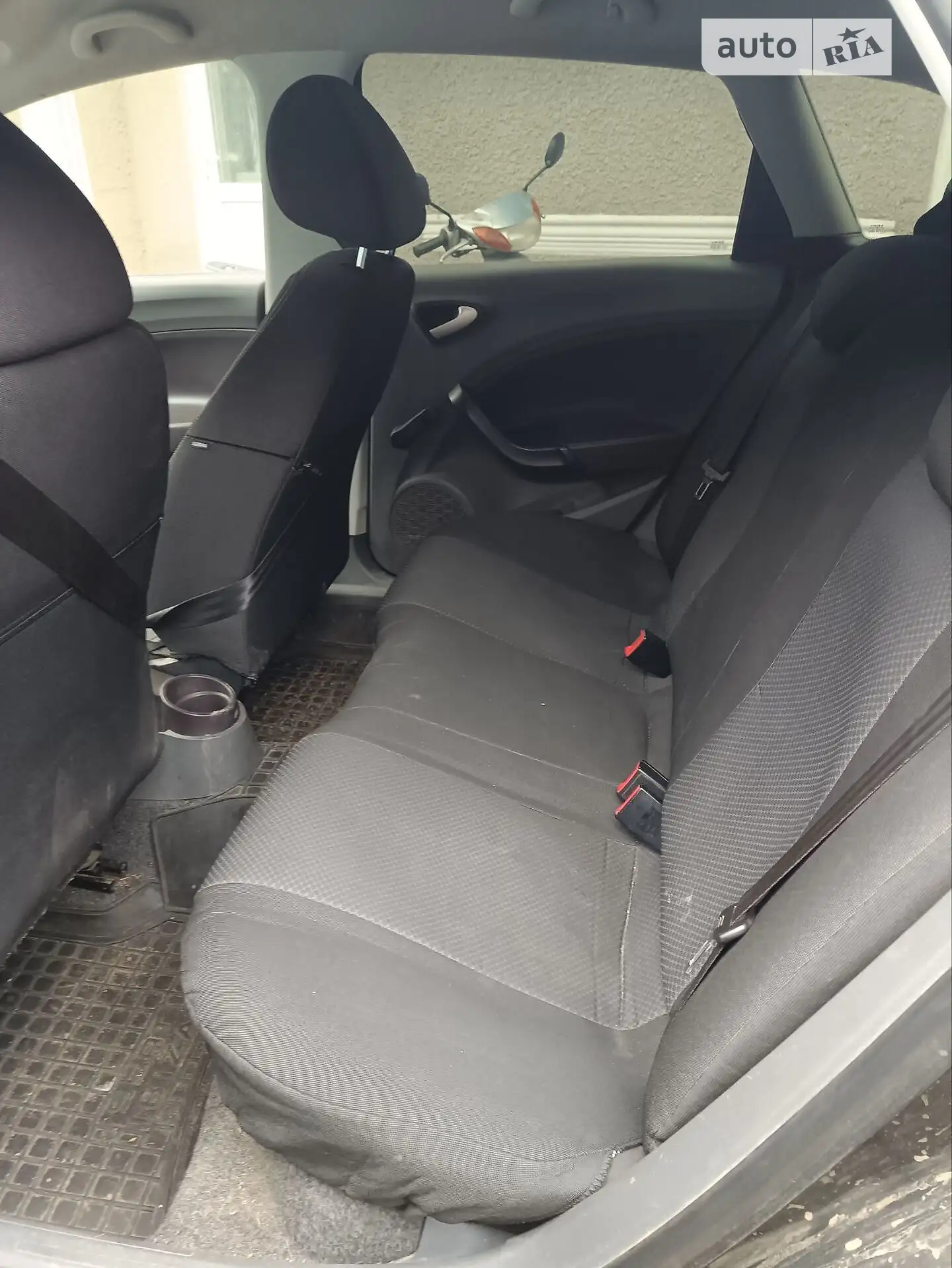 2012 SEAT Ibiza - мініатюра 10