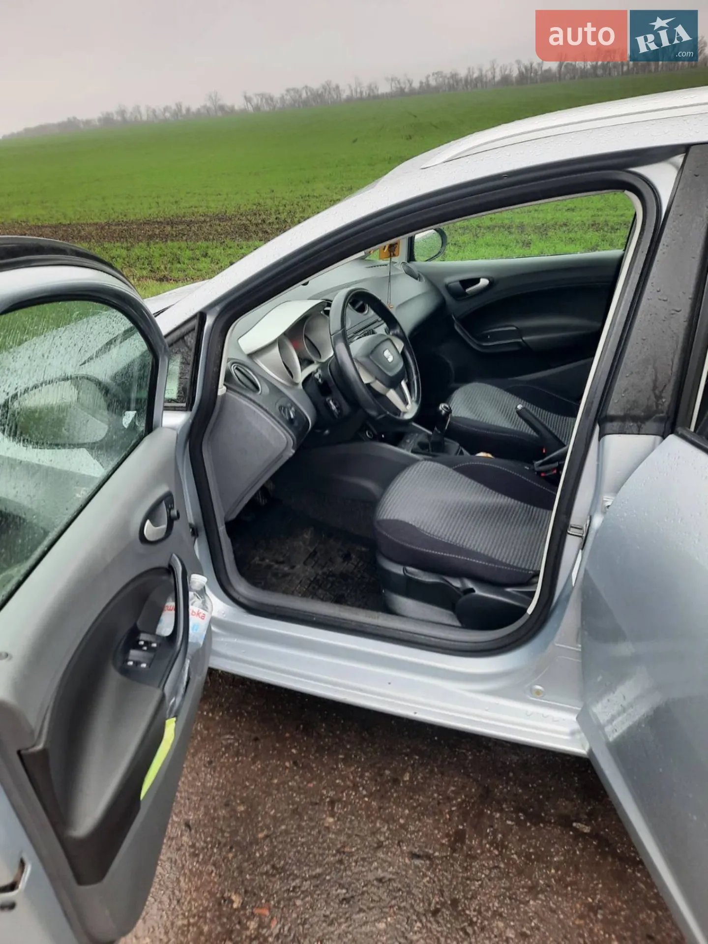 2011 SEAT Ibiza - мініатюра 8
