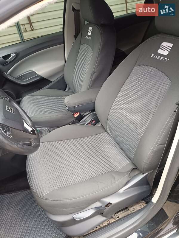 Универсал SEAT Ibiza 2015 в Нововолынске