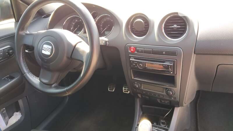 Хэтчбек SEAT Ibiza 2007 в Киеве