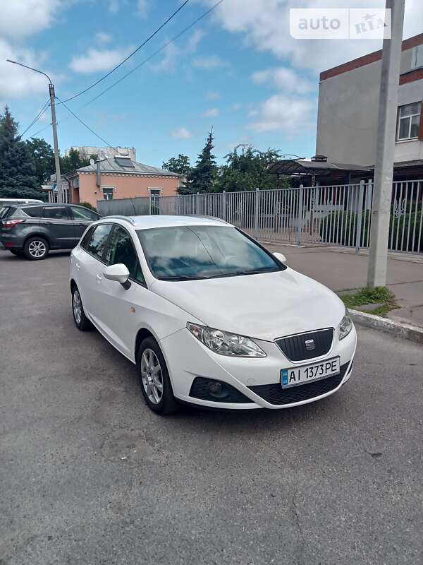 Хетчбек SEAT Ibiza 2010 в Черкасах