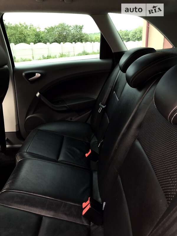 Хетчбек SEAT Ibiza 2010 в Калуші