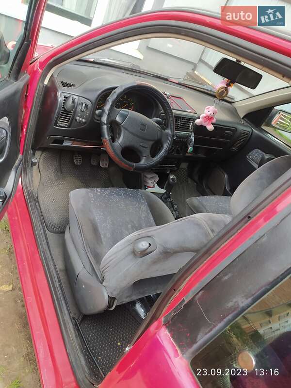 Хетчбек SEAT Ibiza 1995 в Львові