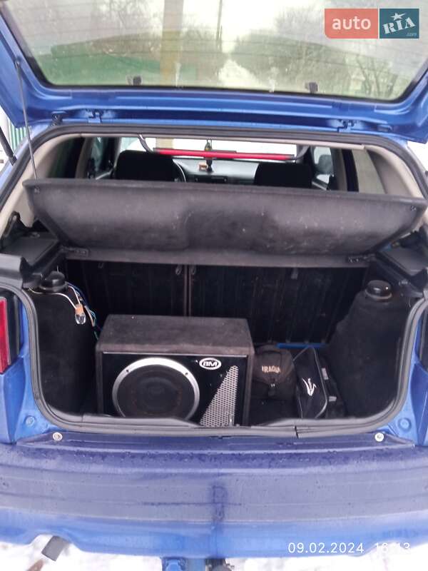 Хэтчбек SEAT Ibiza 1994 в Павлограде