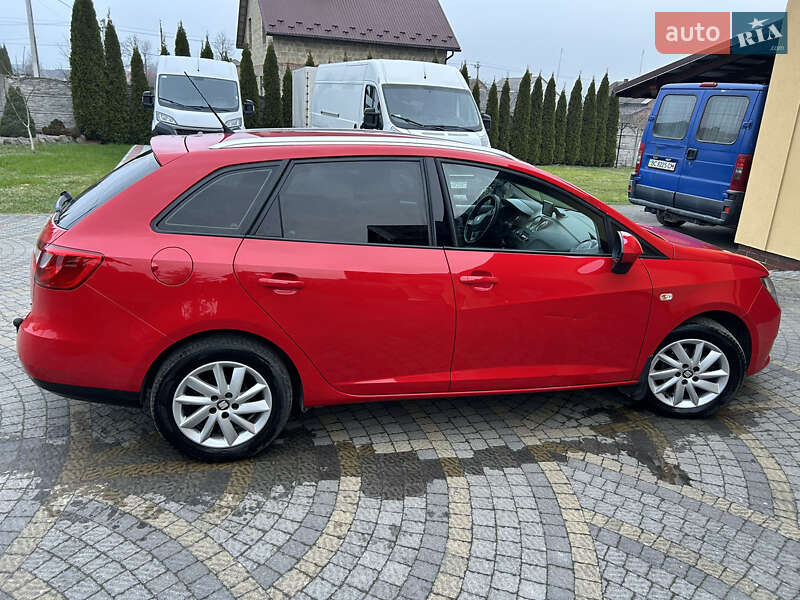 Хэтчбек SEAT Ibiza 2014 в Мостиске