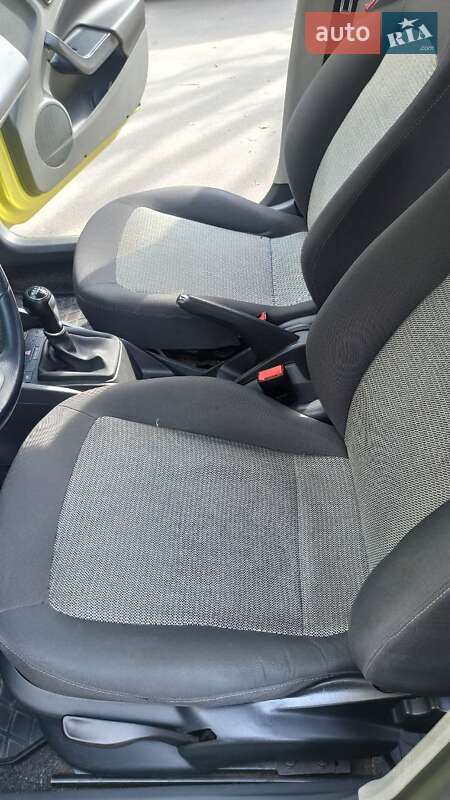 Хэтчбек SEAT Ibiza 2008 в Днепре