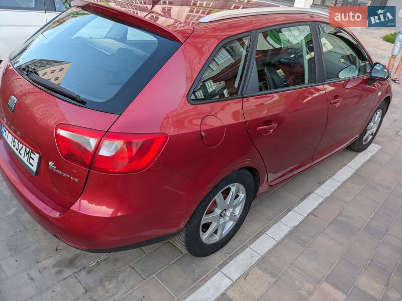 Хетчбек SEAT Ibiza 2011 в Києві