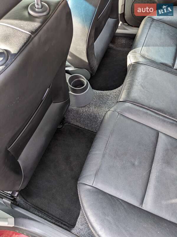 Хетчбек SEAT Ibiza 2011 в Києві