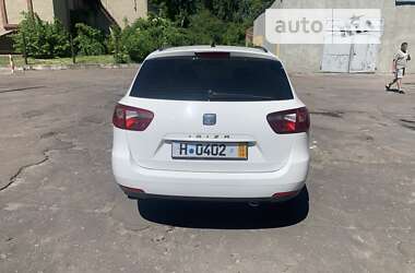 Хэтчбек SEAT Ibiza 2013 в Нововолынске