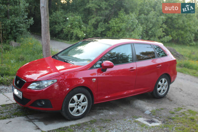 Хетчбек SEAT Ibiza 2010 в Івано-Франківську