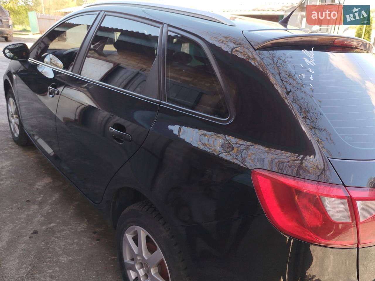2010 SEAT Ibiza - мініатюра 13