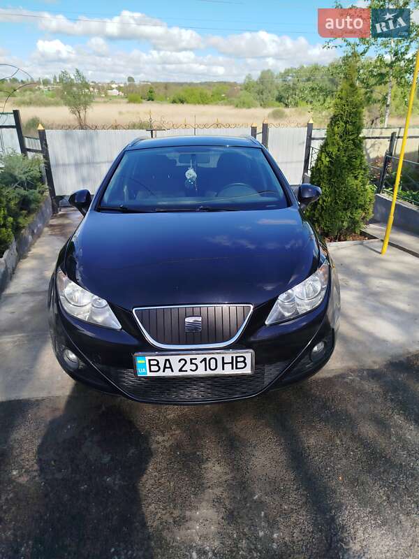Хетчбек SEAT Ibiza 2011 в Кропивницькому