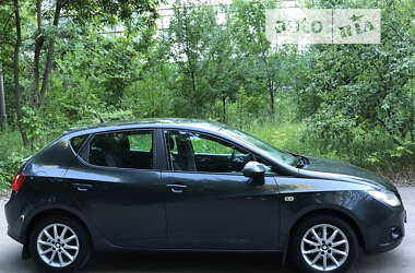 Хетчбек SEAT Ibiza 2011 в Жовтих Водах