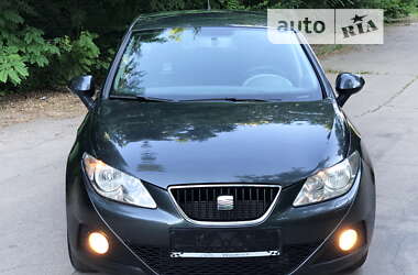 Хетчбек SEAT Ibiza 2011 в Жовтих Водах