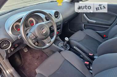 Хетчбек SEAT Ibiza 2008 в Києві