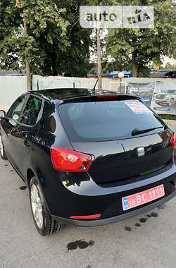 Хетчбек SEAT Ibiza 2009 в Сумах