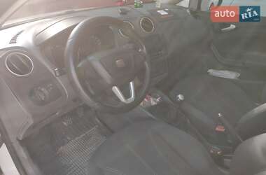 Хэтчбек SEAT Ibiza 2010 в Ромнах