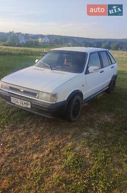 Хетчбек SEAT Ibiza 1990 в Сторожинці