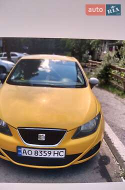 Хэтчбек SEAT Ibiza 2010 в 