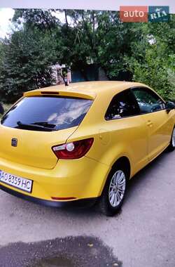 Хэтчбек SEAT Ibiza 2010 в 