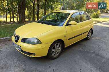 Хэтчбек SEAT Ibiza 2005 в Киеве