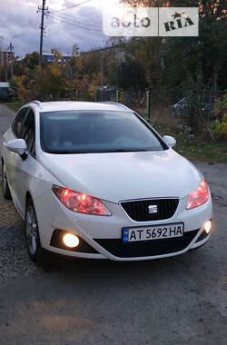 Хэтчбек SEAT Ibiza 2011 в 